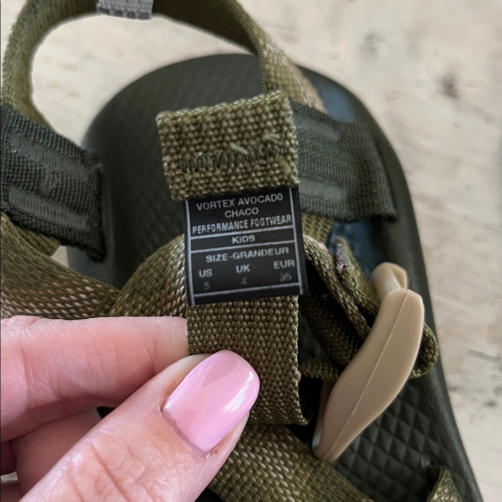 CHACO
Kids Z1 Ecotread Sandals - Vortex Avocado| size 5 - Picture 7 of 7